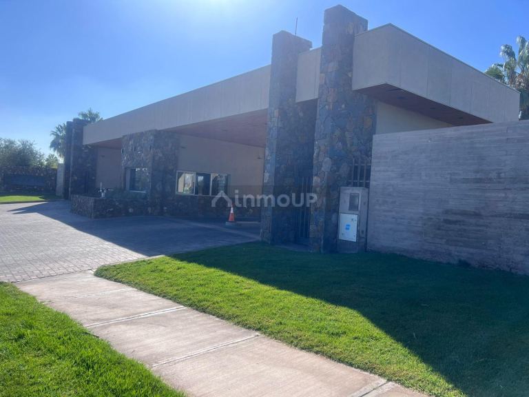Casa en Venta en Maipu, Mendoza