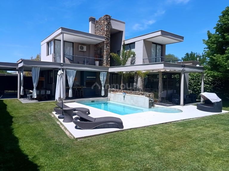 Casa en Venta en Lujan de Cuyo, Mendoza