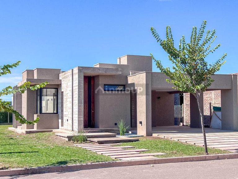 Casa en Venta en Lujan de Cuyo, Mendoza