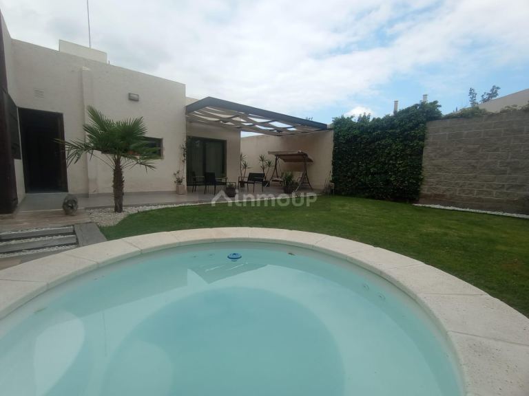 Casa en Alquiler en Lujan de Cuyo, Mendoza