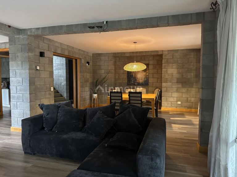 Casa en Venta en Godoy Cruz, Mendoza