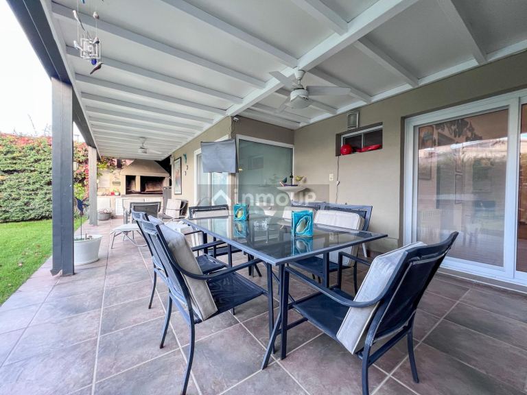 Casa en Venta en Guaymallen, Mendoza