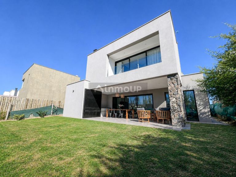Casa en Venta en Lujan de Cuyo, Mendoza