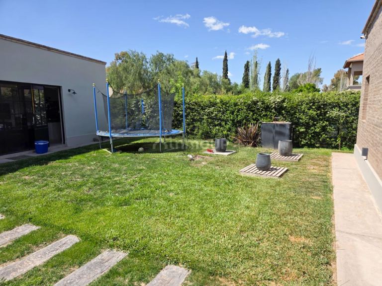 Casa en Venta en Guaymallen, Mendoza