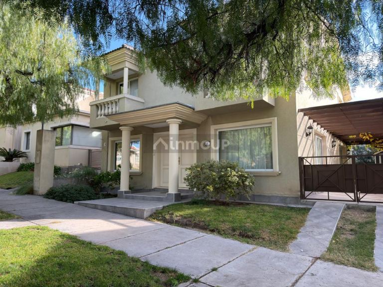 Casa en Venta en Capital, Mendoza