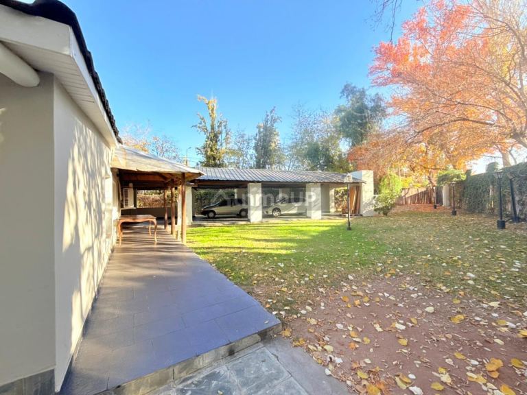 Casa en Venta en Guaymallen, Mendoza