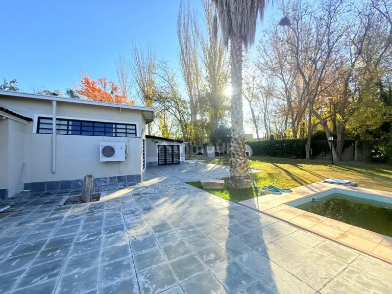 Casa en Venta en Guaymallen, Mendoza