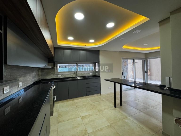 Casa en Alquiler en Maipu, Mendoza