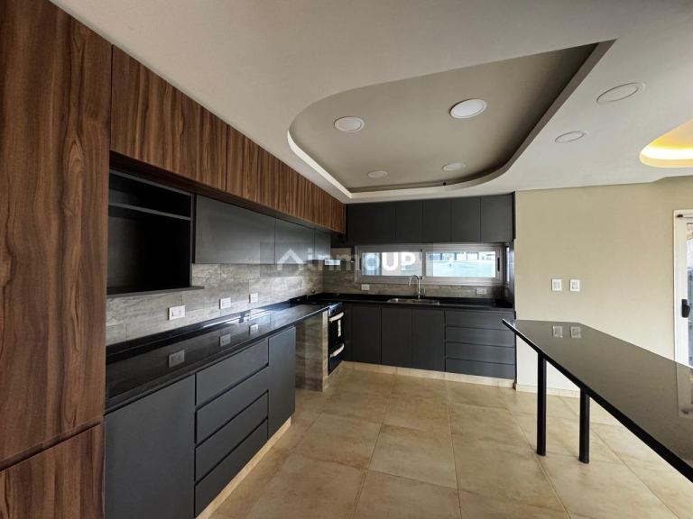 Casa en Alquiler en Maipu, Mendoza