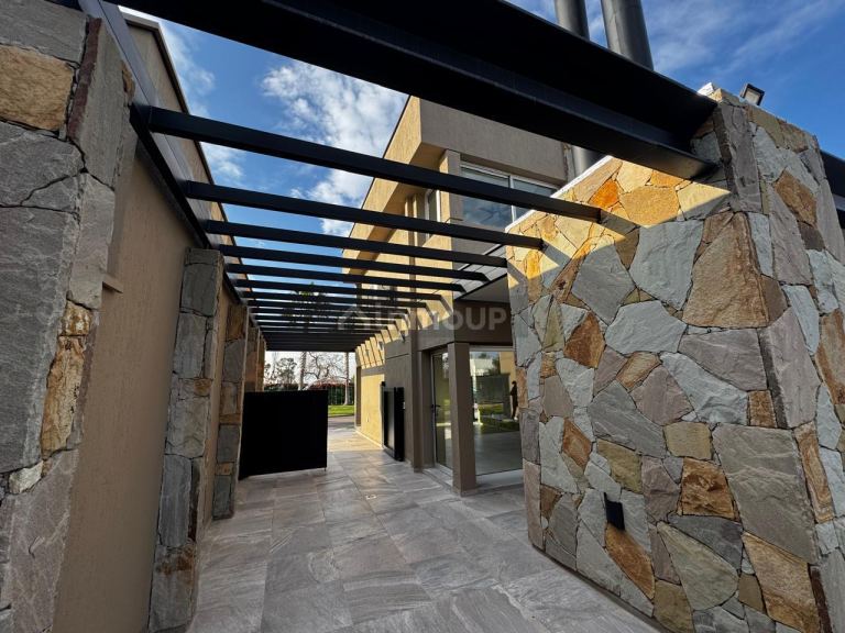 Casa en Alquiler en Maipu, Mendoza