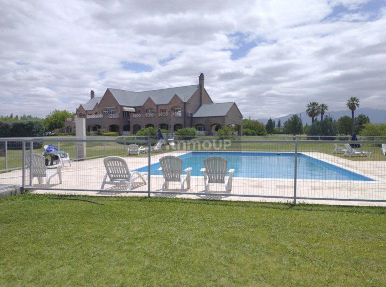Terreno en Venta en Maipu, Mendoza