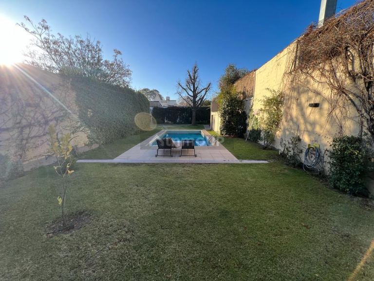Casa en Venta en Capital, Mendoza