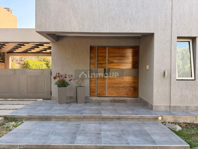 Casa en Venta en Capital, Mendoza