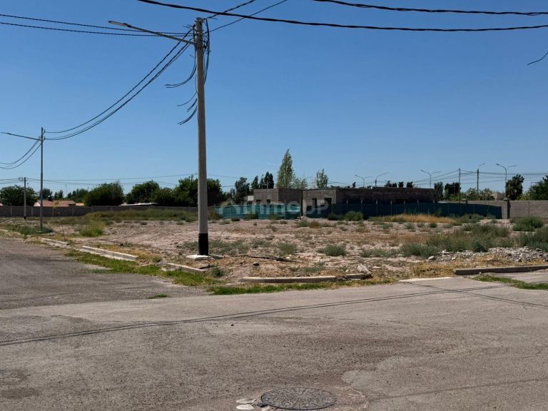 Lote en Venta en Maipu, Mendoza