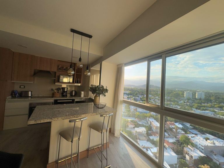 Departamento en Alquiler en Capital, Mendoza