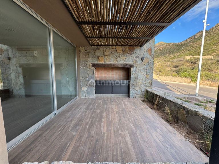 Casa en Venta en Las Heras, Mendoza