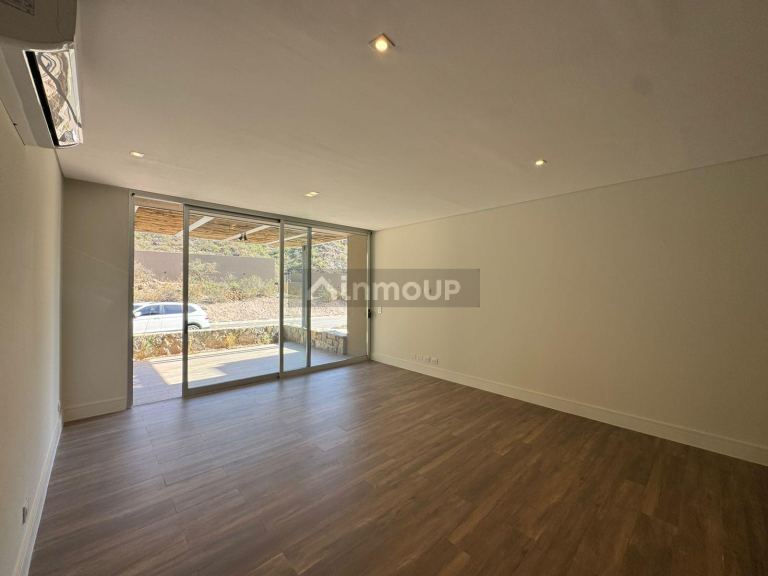 Casa en Venta en Las Heras, Mendoza