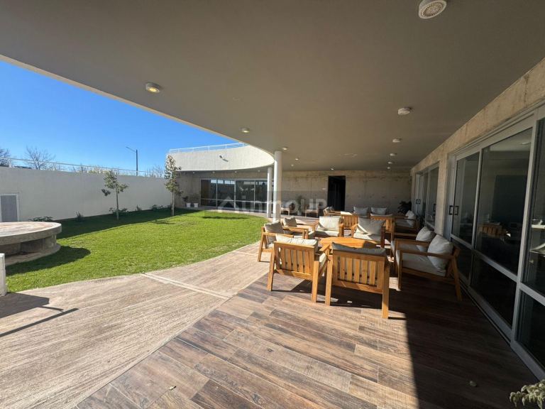 Departamento en Alquiler en Godoy Cruz, Mendoza