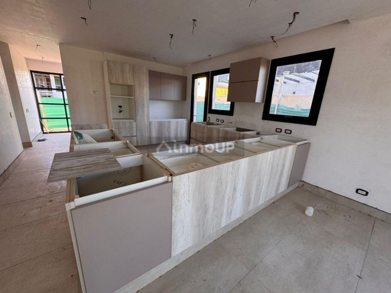 Casa en Venta en Las Heras, Mendoza