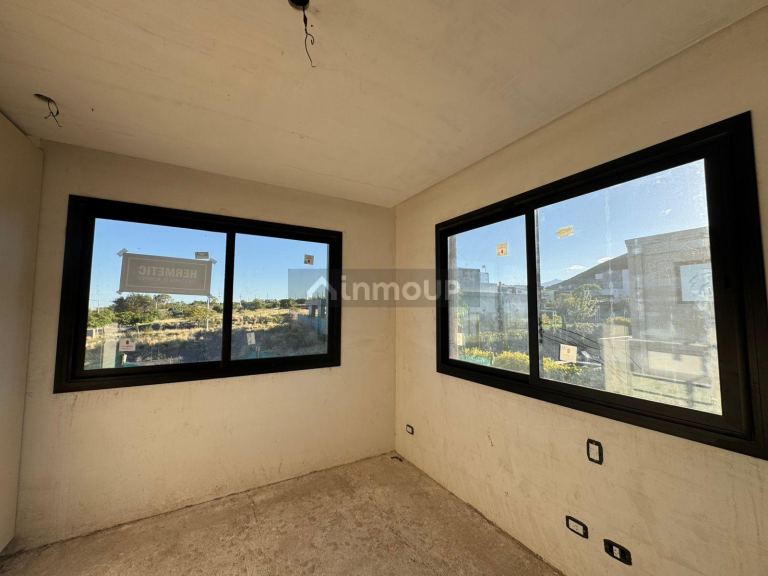 Casa en Venta en Las Heras, Mendoza