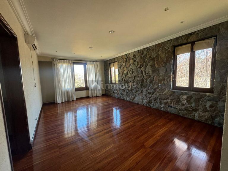 Casa en Alquiler en Lujan de Cuyo, Mendoza