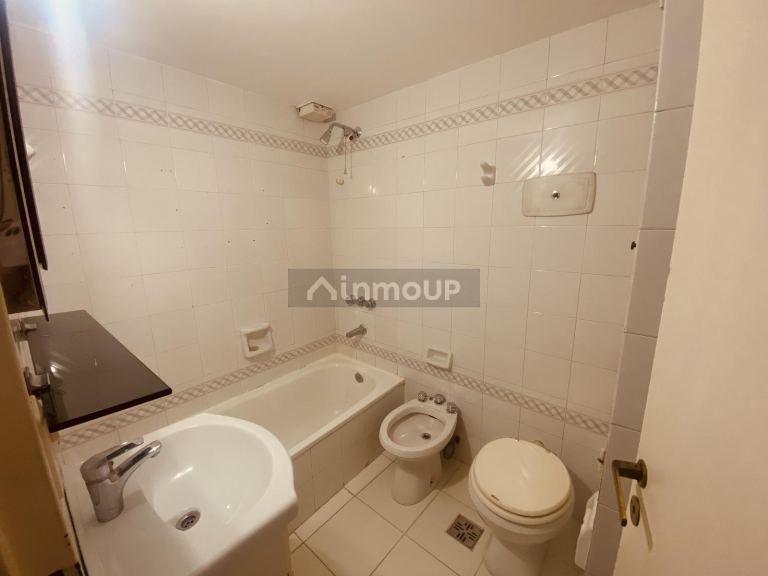 Departamento en Venta en San Isidro, G.B.A. Zona Norte