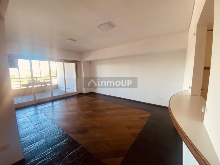 Departamento en Venta en San Isidro, G.B.A. Zona Norte