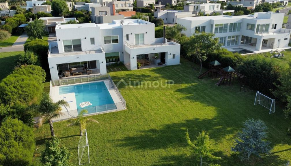 Casa en Alquiler en Escobar, G.B.A. Zona Norte