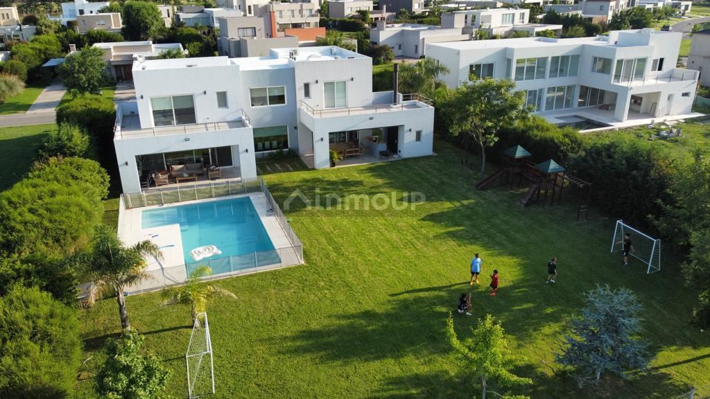 Casa en Alquiler en Escobar, G.B.A. Zona Norte