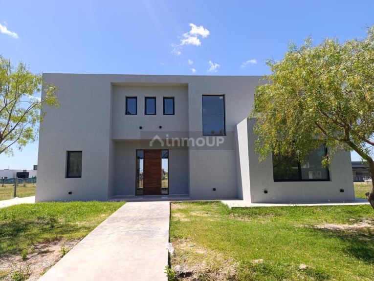 Casa en Venta en Escobar, G.B.A. Zona Norte