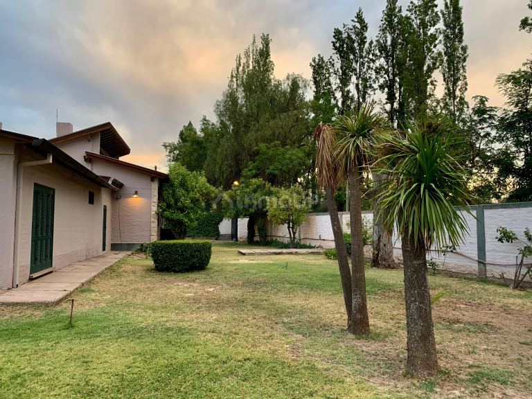 Casa Quinta en Alquiler en Maipu, Mendoza