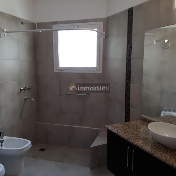 Casa en Alquiler en Lujan de Cuyo, Mendoza