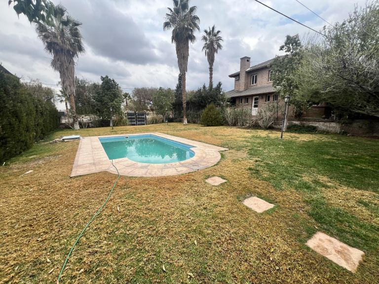 Casa en Alquiler en Capital, Mendoza