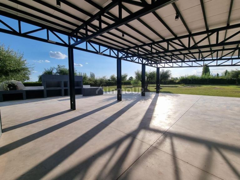 Local Comercial en Alquiler en Maipu, Mendoza
