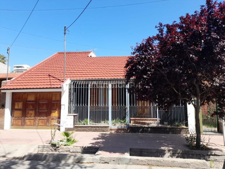Casa en Alquiler en Capital, Mendoza