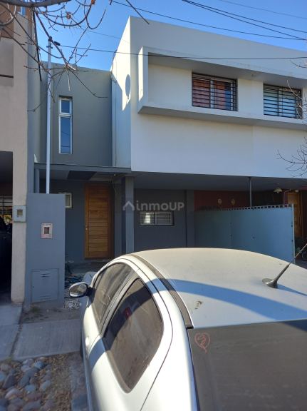 Casa en Venta en Guaymallen, Mendoza