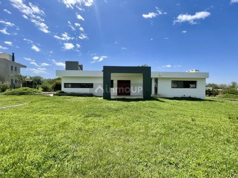 Casa en Venta en Santa Maria, Cordoba