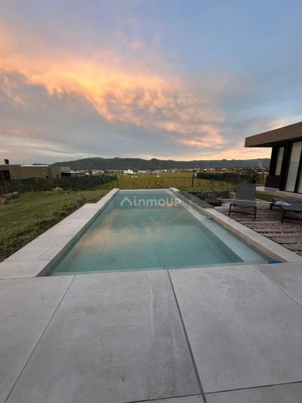 Casa en Venta en Calamuchita, Cordoba