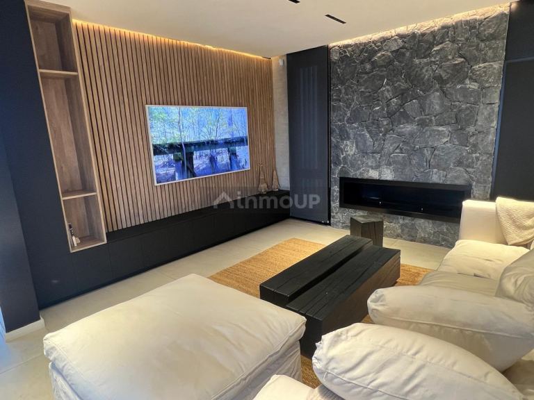 Casa en Venta en Calamuchita, Cordoba