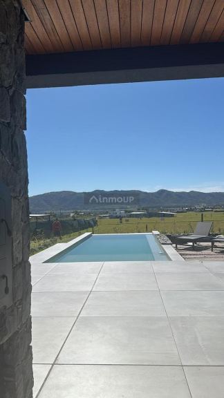 Casa en Venta en Calamuchita, Cordoba
