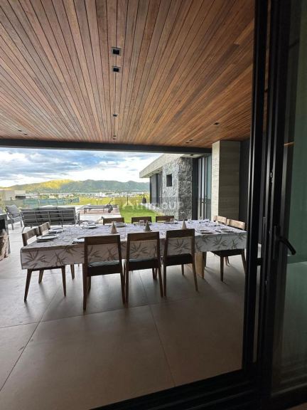 Casa en Venta en Calamuchita, Cordoba