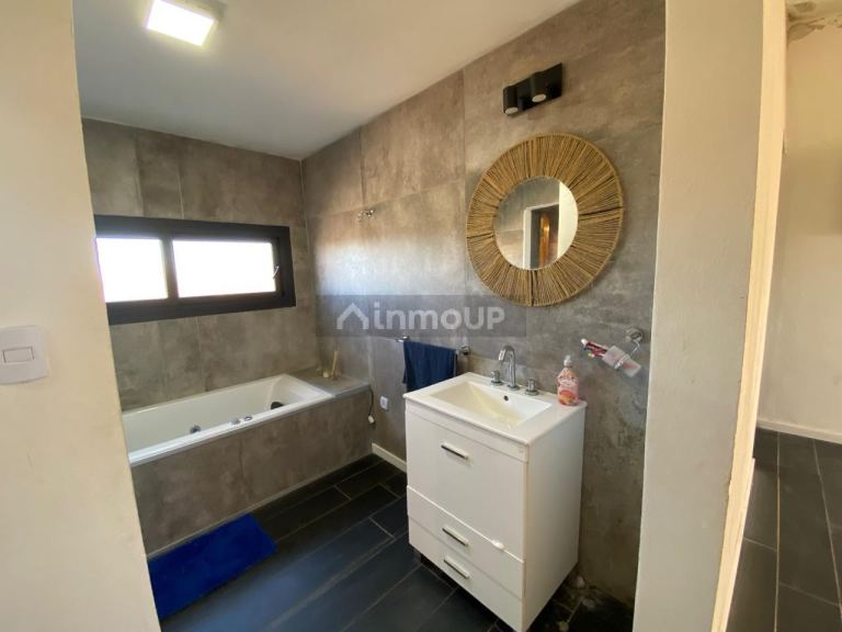 Casa en Venta en Santa Maria, Cordoba
