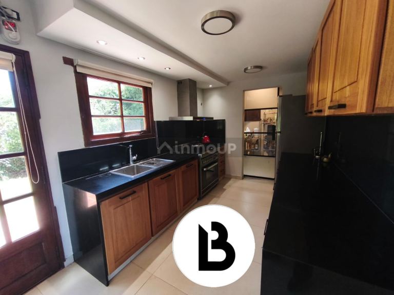 Casa en Venta en Colon, Cordoba