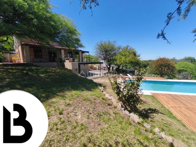 Casa en Venta en Colon, Cordoba
