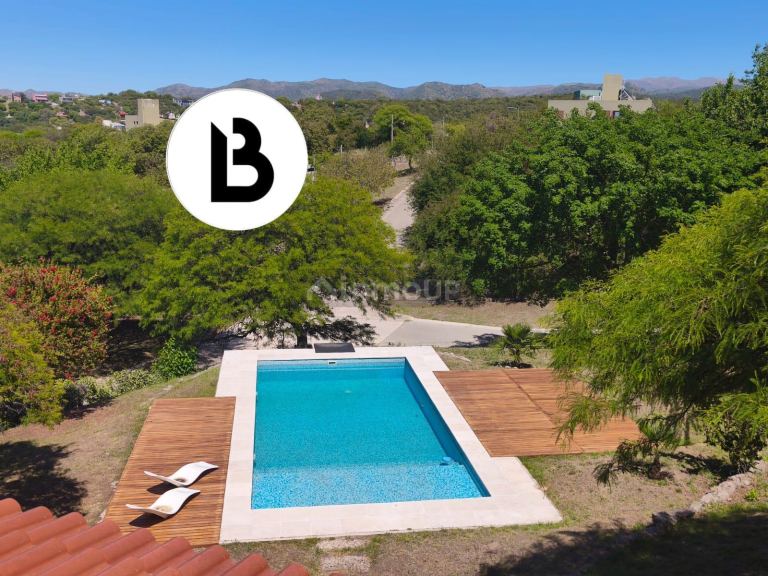 Casa en Venta en Colon, Cordoba