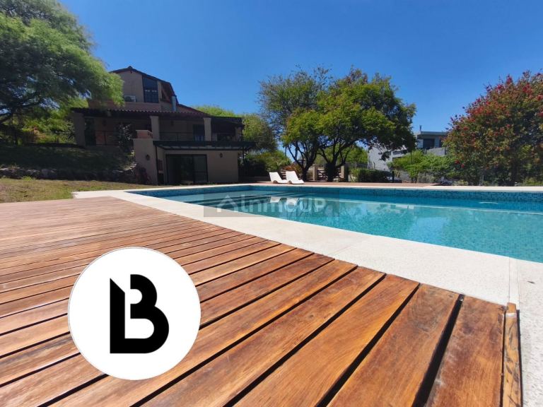 Casa en Venta en Colon, Cordoba