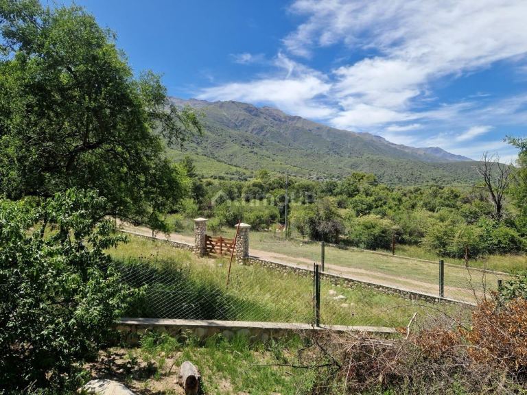 Casa en Venta en San Javier, Cordoba