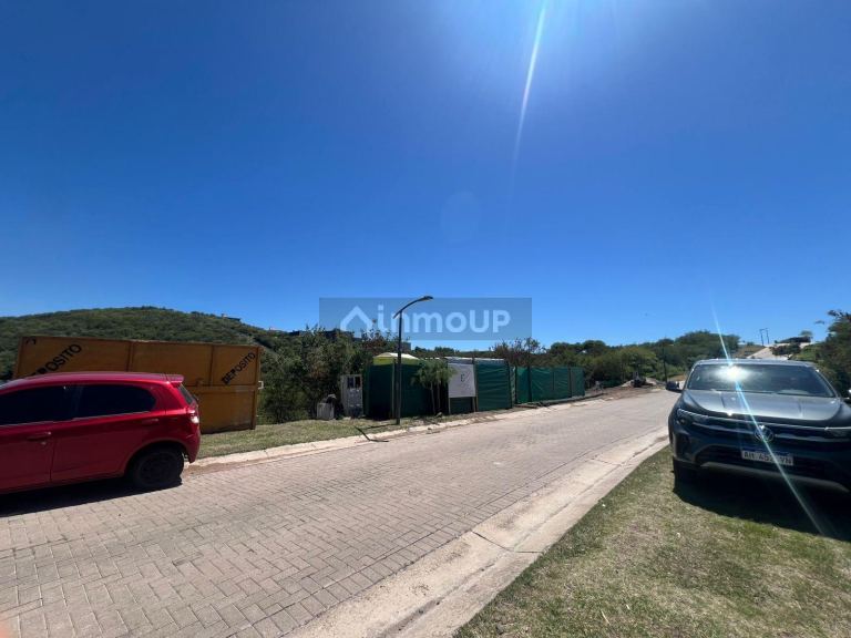 Terreno en Venta en Colon, Cordoba