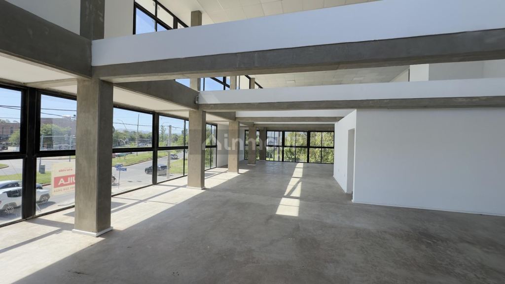 Local Comercial en Alquiler en Capital, Cordoba