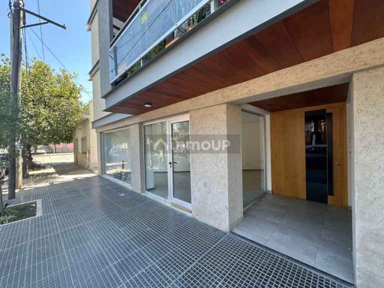 Local Comercial en Alquiler en Capital, Cordoba